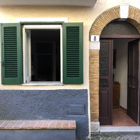 Il Riccio, Valle Roveto Country House Roccavivi ภายนอก รูปภาพ