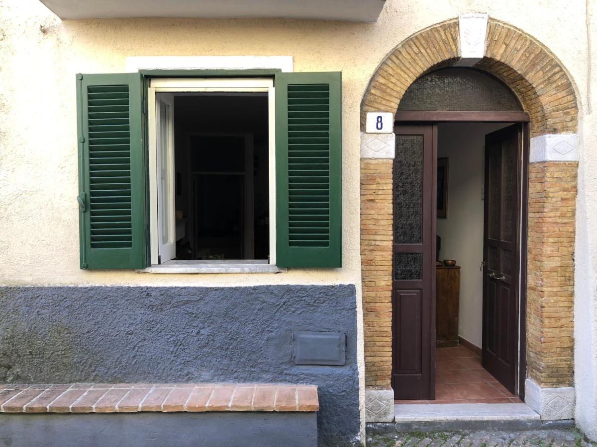 Il Riccio, Valle Roveto Country House Roccavivi ภายนอก รูปภาพ