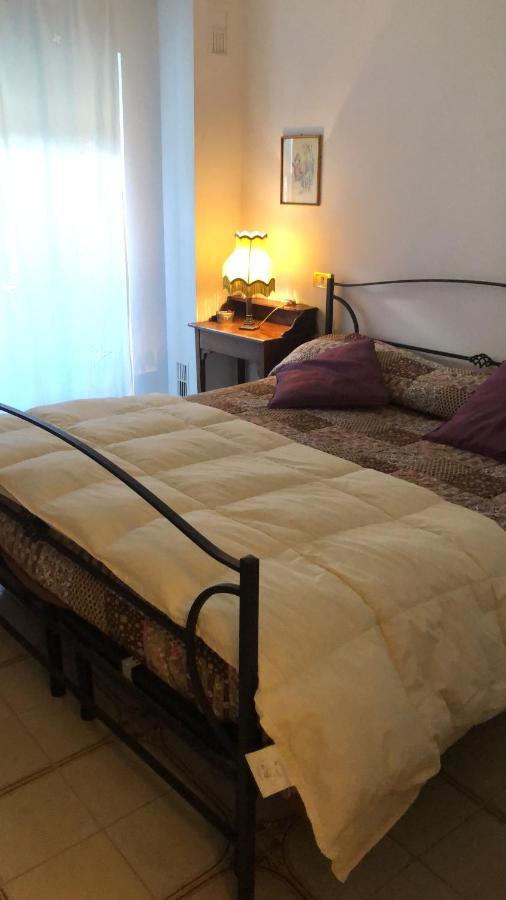 Il Riccio, Valle Roveto Country House Roccavivi ภายนอก รูปภาพ